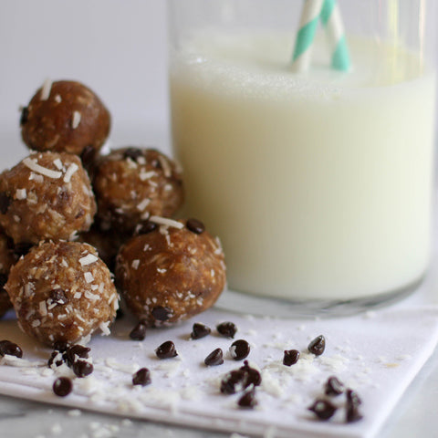 Peanut Butter & Banana Protein Ball Recipe!