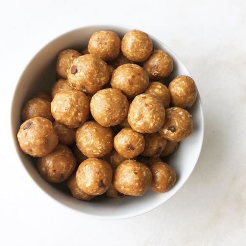 No-Bake Pumpkin Pie Protein Balls