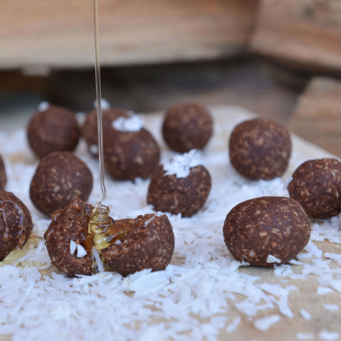 DIY Protein Bars & Bites, naturally sweetened